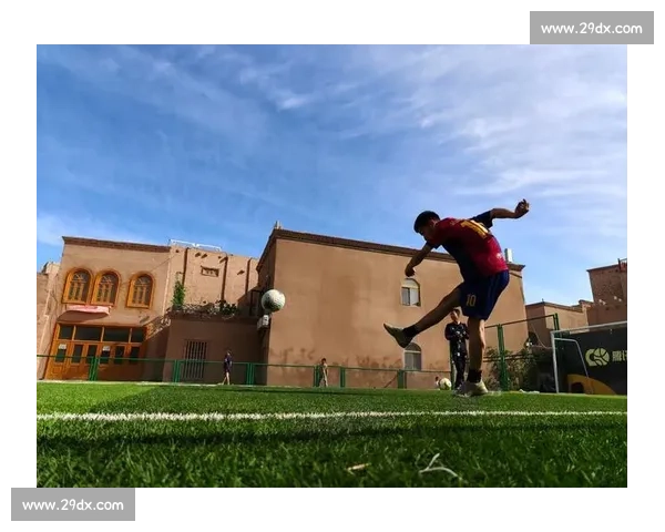 喀什足球：从百年热土到国际赛场的全民狂欢